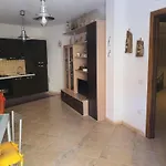 Carla'shouse דירה Torpè